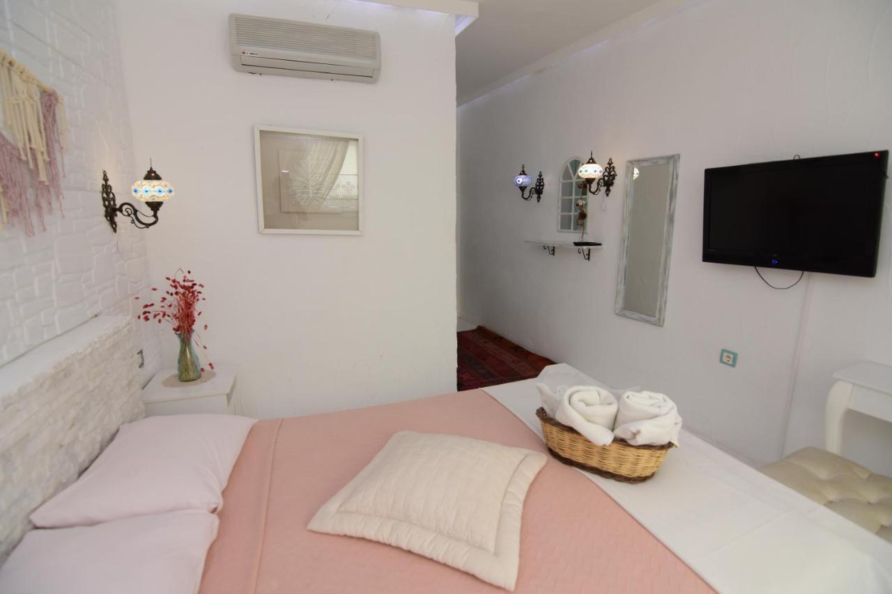 Aracati Pansiyon Cesme Ngoại thất bức ảnh
