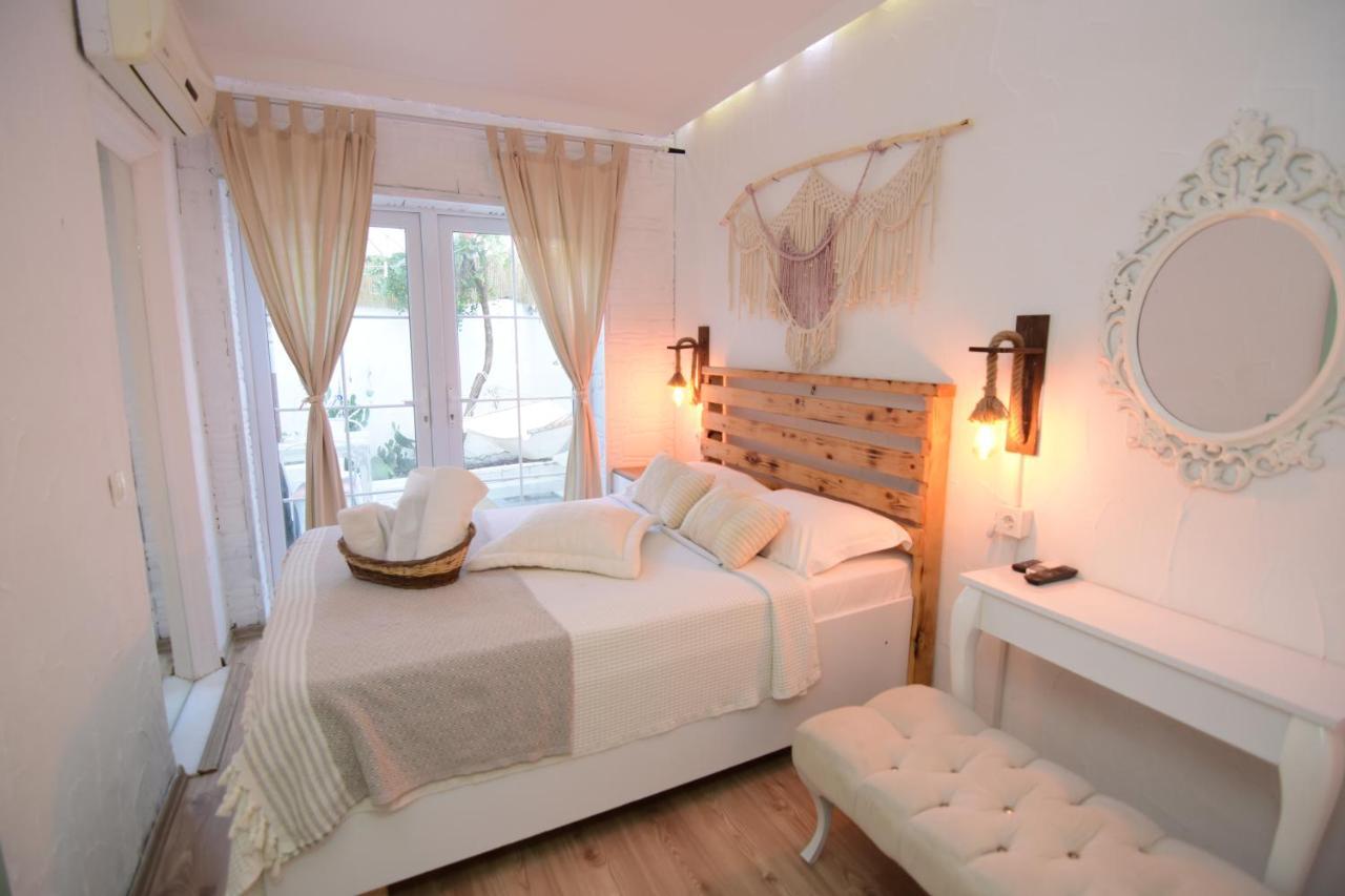 Aracati Pansiyon Cesme Ngoại thất bức ảnh