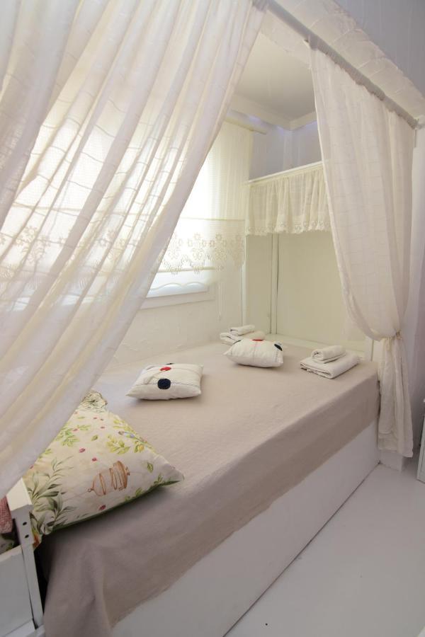 Aracati Pansiyon Cesme Ngoại thất bức ảnh